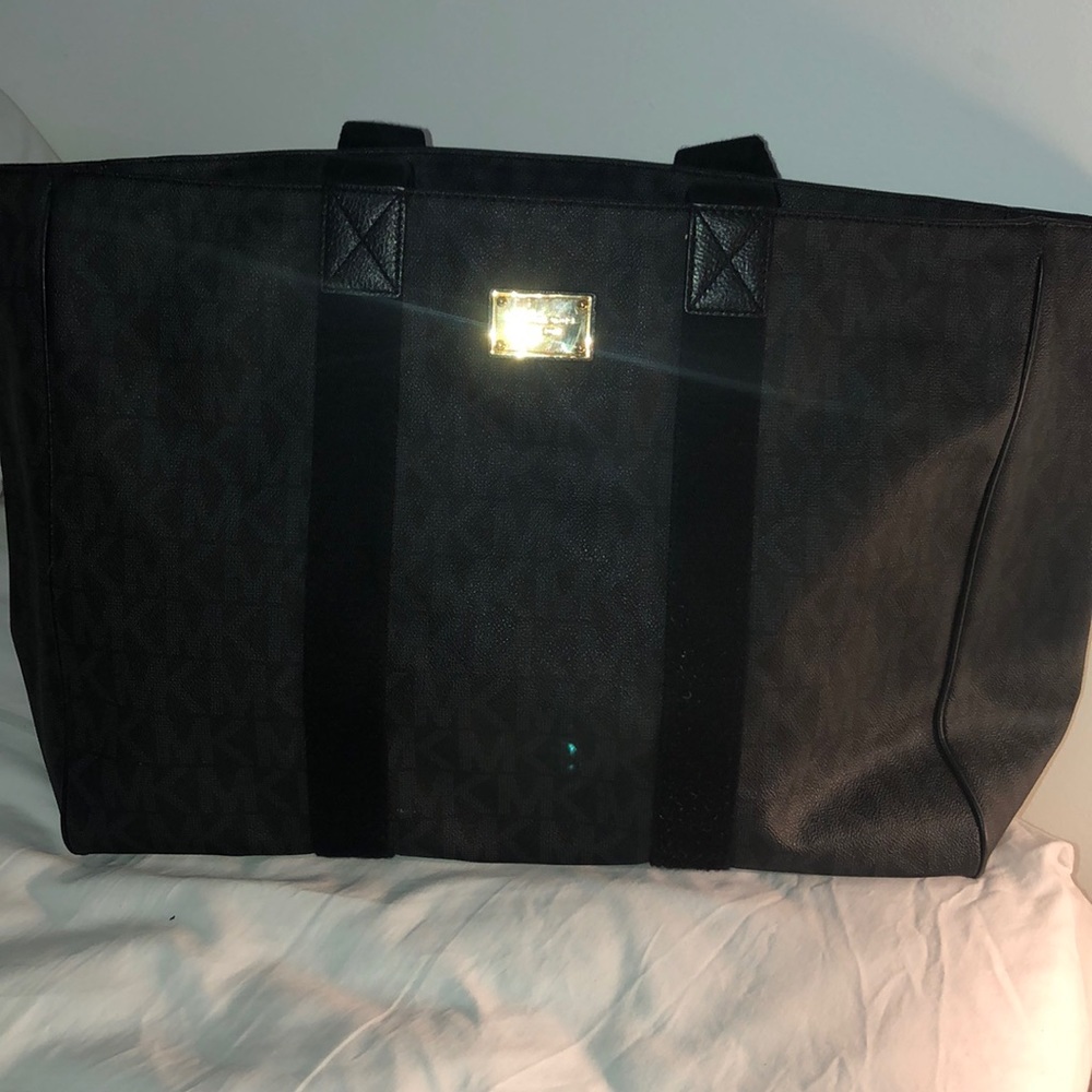 Large Michael Korda Tote
